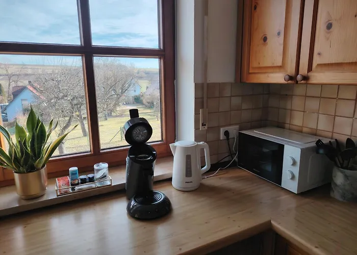 Gemuetliche 100 Qm Mit Balkon Wernsdorf (Bavaria)