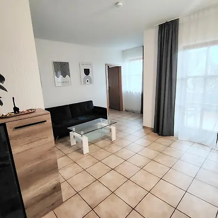 Gemütliche 100 Qm Mit Balkon Apartment Wernsdorf (Bavaria)